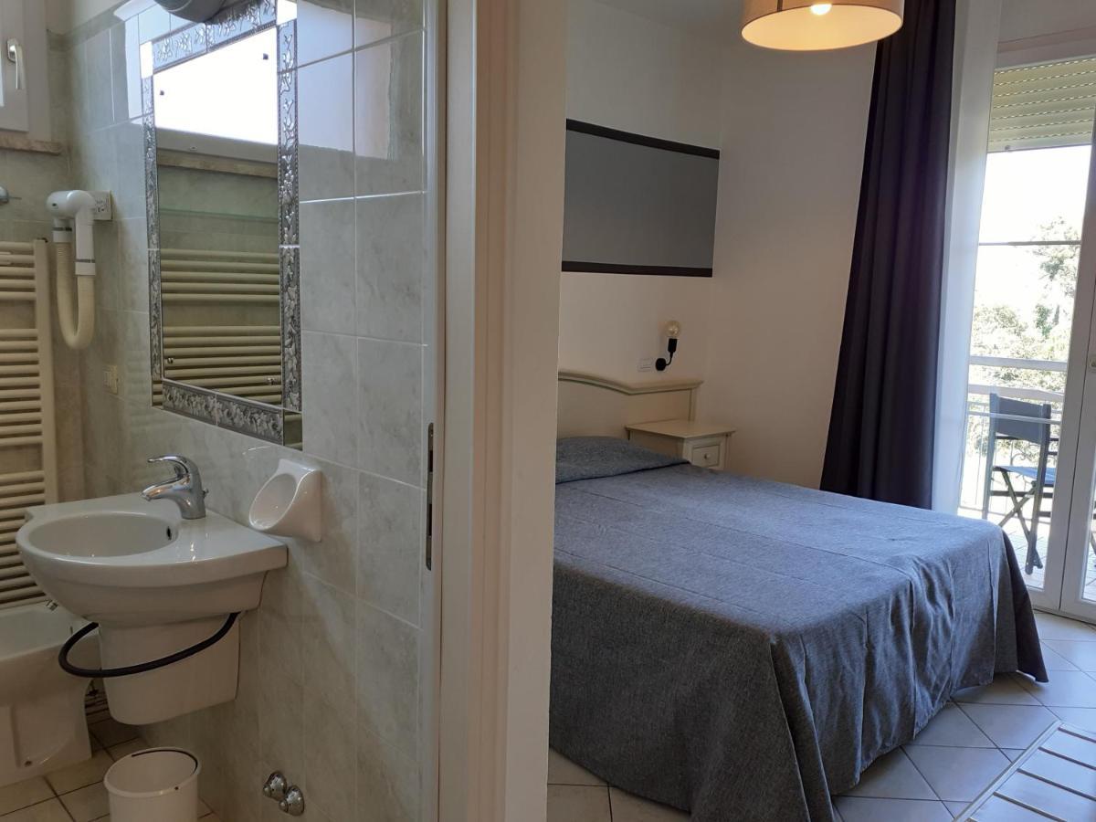 Ariston Vacanze Marina di Ravenna Ngoại thất bức ảnh